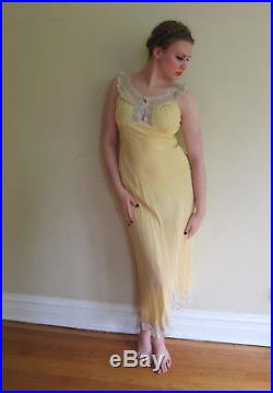 1930s Art Deco Yellow Nightgown Slip Dress Bias Cut with Cream Lace Negligee M