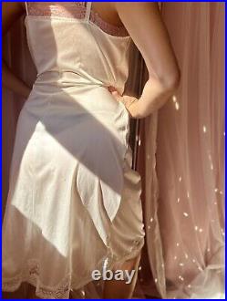 1950s Ivory Lace Slip Dress