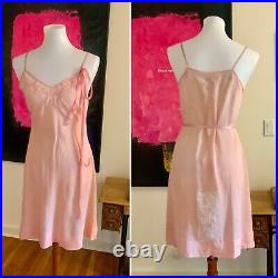 50s Slip Dress Satin Embroidered 1950s Slip Dress Vintage Slip Dress M Peach