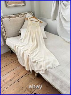 AMAZING Rare Deco collection 1920's French white silk slip lingerie woman's sma