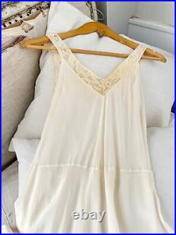 AMAZING Rare Deco collection 1920's French white silk slip lingerie woman's sma