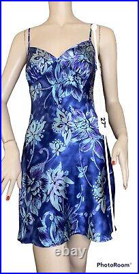 Amazing! NWT Vintage Victoria's Secret Y2K Silk Slip Dress Nightgown XS 2000