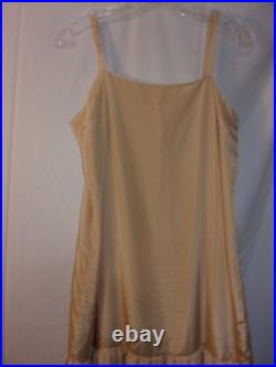 Antique / Vintage Champagne & Lace trim Slip Dress (M / L) VGC