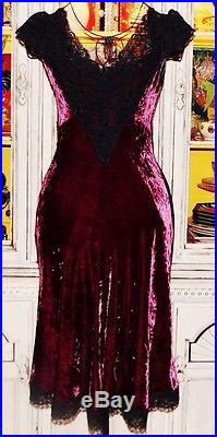 Betsey Johnson VINTAGE Dress CRUSHED VELVET Red Wine LACE BACK Black Slip 4 S