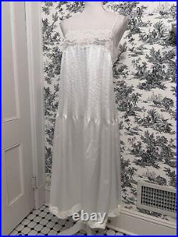 Blanche by Bridal Robe And Slip Gown Nylon Lace Peignoir Lingerie