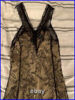 Dolce and gabbana vintage Lace dress. 40