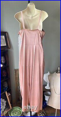 Gorgeous Vintage Chemises Size 36 Soft Neutral Tones Val Mode Seamprute Lingerie