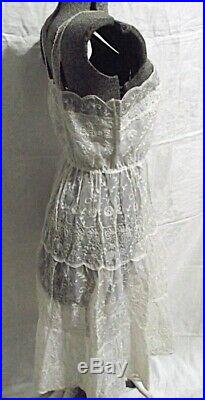 INCREDIBLE Vtg 50s Anne Undies Womens Fully Embroidered Full Slip Nylon 34 Dress