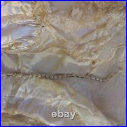 Keepsake Pak Vintage Wedding Dress, Butterfly Lace with Train and Slip