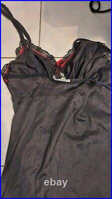 Ladies Black Vintage 1980's intimates Slip dress lingerie Lace Details Sz. XS-S