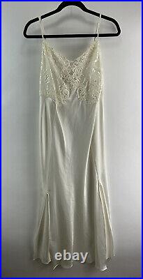 New NOS Vintage Lane Bryant Intimates White Bridal Peignoir Nightgown Sheer Robe