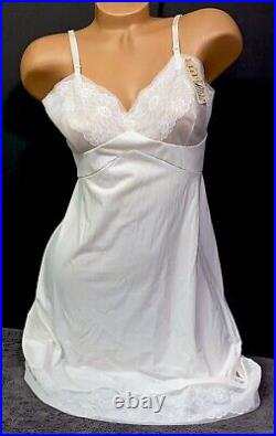 VINTAGE SLIP Chemise LINGERIE SILKY WHITE nylon chiffon VANITY FAIR sz 38 9#B1