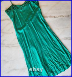 VTG 1990s Gold Label Victoria's Secret Med 100% Silk Slip Dress Emerald Green