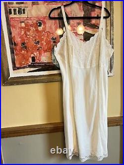 VTG NOS Barbizon Nylon Satin Sylfaire White Full Slip Lace Prim Belle Sz 42 NEW