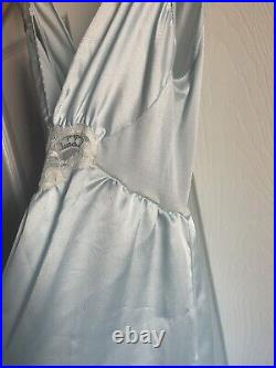 VTG Olga Designer Collection Gold Label Nightgown Gown Satin Lace Blue 92195