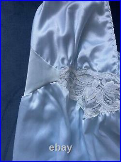 VTG Olga Designer Collection Gold Label Nightgown Gown Satin Lace Blue 92195