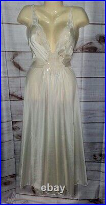 VTG Olga M Satin Night Gown Dress Lace Nylon LONG Full Sweep Negligee 92270