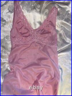 VTG Silky Nylon DU BARRY LACY FRENCH PARIS PINK DRESS SLIP NEW SCARCE DEMURE S