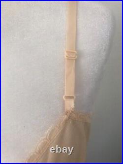 VTG Unworn VANITY FAIR USA 34 S/M Beige Nylon FULL SLIP DRESS Retro SILKY Nude a