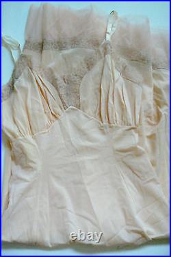 VTG Van Raalte Light Pink lace taffeta Nylon Philmy sz 32 Slip Gown Lingerie