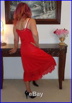 VTG Van Raalte Opaquelon Red Feminine Nylon Lace Pleated Full Dress Slip 36 38