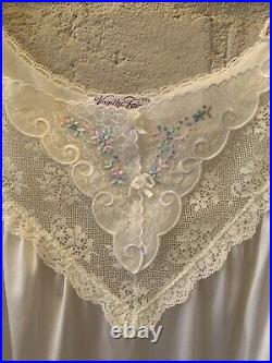 VTG Vanity Fair Nylon Nightgown Peignoir Set Slip XXL Lace Ivory Lingerie Robe