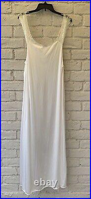 VTG Vanity Fair Nylon Nightgown Peignoir Set Slip XXL Lace Ivory Lingerie Robe