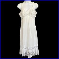 Vanity Fair Size 34 Accordion Pleated Lace Slip Dress Nylon White Vtg Grannycore