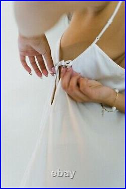 Vintage 100% Ivory Cream Silk Slip Dress Bow Details Lingerie Size Medium 90's