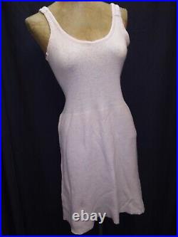 Vintage 1920's Art Deco Very Pale Pink Wool Slip Small