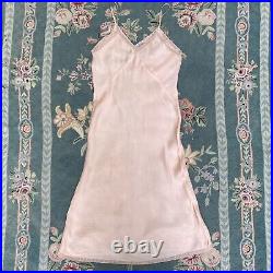 Vintage 1930s 1940s Peach Rayon Lace Bias Cut Chemise Full Slip Dress Size S/M