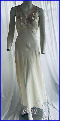 Vintage 1930s Yolande Art Deco Silk Lace Bias Cut Slip Dress Looks Unworn