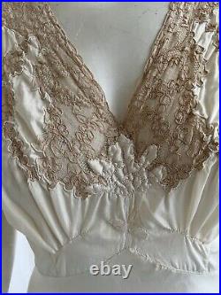 Vintage 1930s Yolande Art Deco Silk Lace Bias Cut Slip Dress Looks Unworn