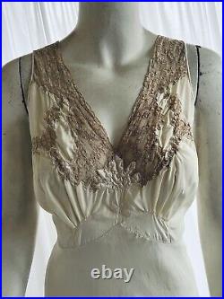 Vintage 1930s Yolande Art Deco Silk Lace Bias Cut Slip Dress Looks Unworn