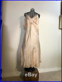 Vintage 1940's French Peach Silk Crepe Slip/Dress Corded Alencon Lace Trim