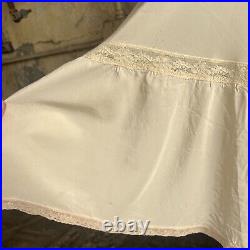 Vintage 1940s White Rayon Lingerie Skirt Pin-Up Appliqué Peek-a-Boo Dress Slip
