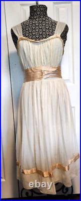 Vintage 1950/60's D'Signer by Formi Full Slip Dress Cream Empire Waist Lined