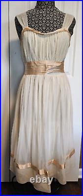 Vintage 1950/60's D'Signer by Formi Full Slip Dress Cream Empire Waist Lined