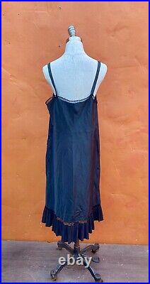 Vintage 1950s Barbizon Black Slip Dress accordion pleated ruffle hem pinup plus