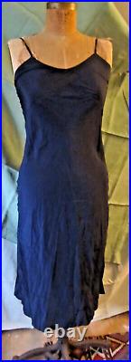 Vintage 40's Navy blue silk dress slip by La France sz 34