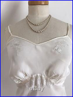Vintage 40s Bias Slip Dress CC41 Exquisite Nightdress Petticoat Curvy 1940s WWII