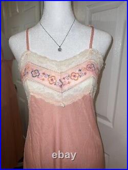 Vintage 60s 70s nap dress slip lace cottagecore full length sexy nightgown