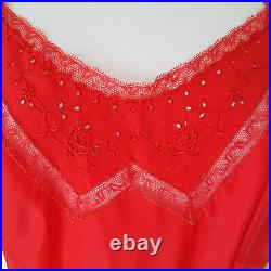 Vintage Barbizon Traffeda Taffeta Full Slip Size 16 S/M Red Pleated Hem Chemise