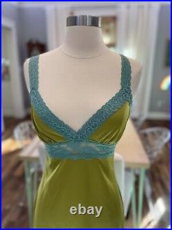 Vintage Betsey Johnson Slip dress Women's size medium green and blue