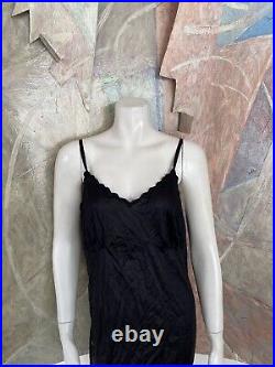 Vintage Contessa Black Nylon Scalloped Edge Slip Dress Night Gown 40 / Medium