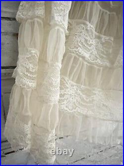 Vintage French acetate FULL undergarment PETTICOAT LACE c1950