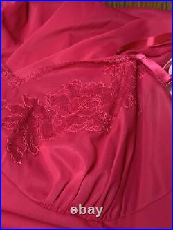 Vintage Nylon Full Slip Dress Floral Lace Vanity Fair 36 Rare Fuchsia