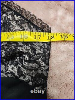 Vintage Saks Fifth Avenue Sexy Slip Chemise Size 38 Black Satin & Lace