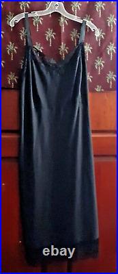 Vintage Slip Lorna Barbizon Crepe Remarque Knee Length Dress 42 Bust (defect)