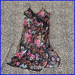 Vintage Union Made Slip Dress Floral Scalloped Lace Trim Me 2 Small Mid Length